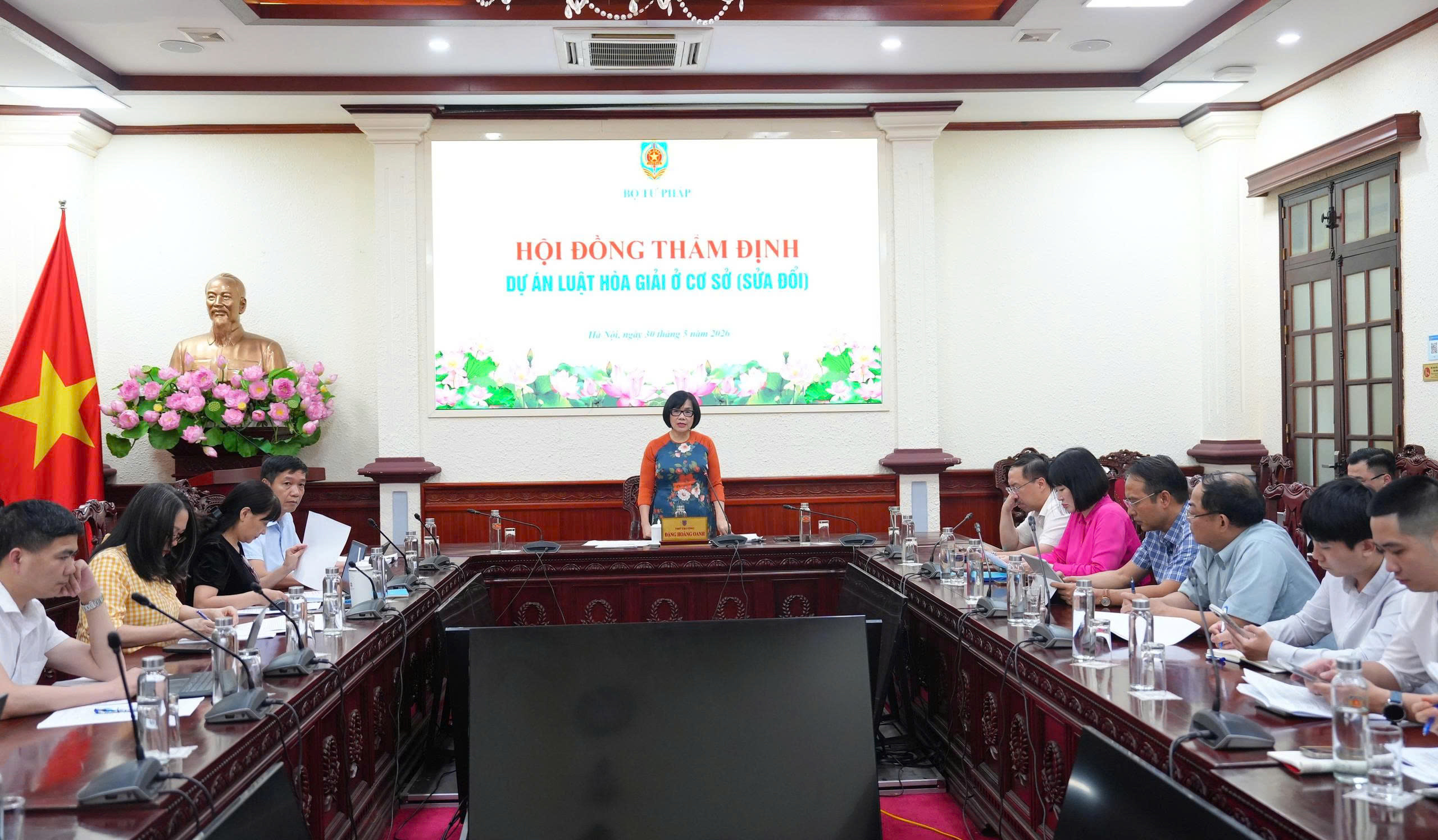 Thẩm định dự án Luật Hòa giải ở cơ sở (sửa đổi)
