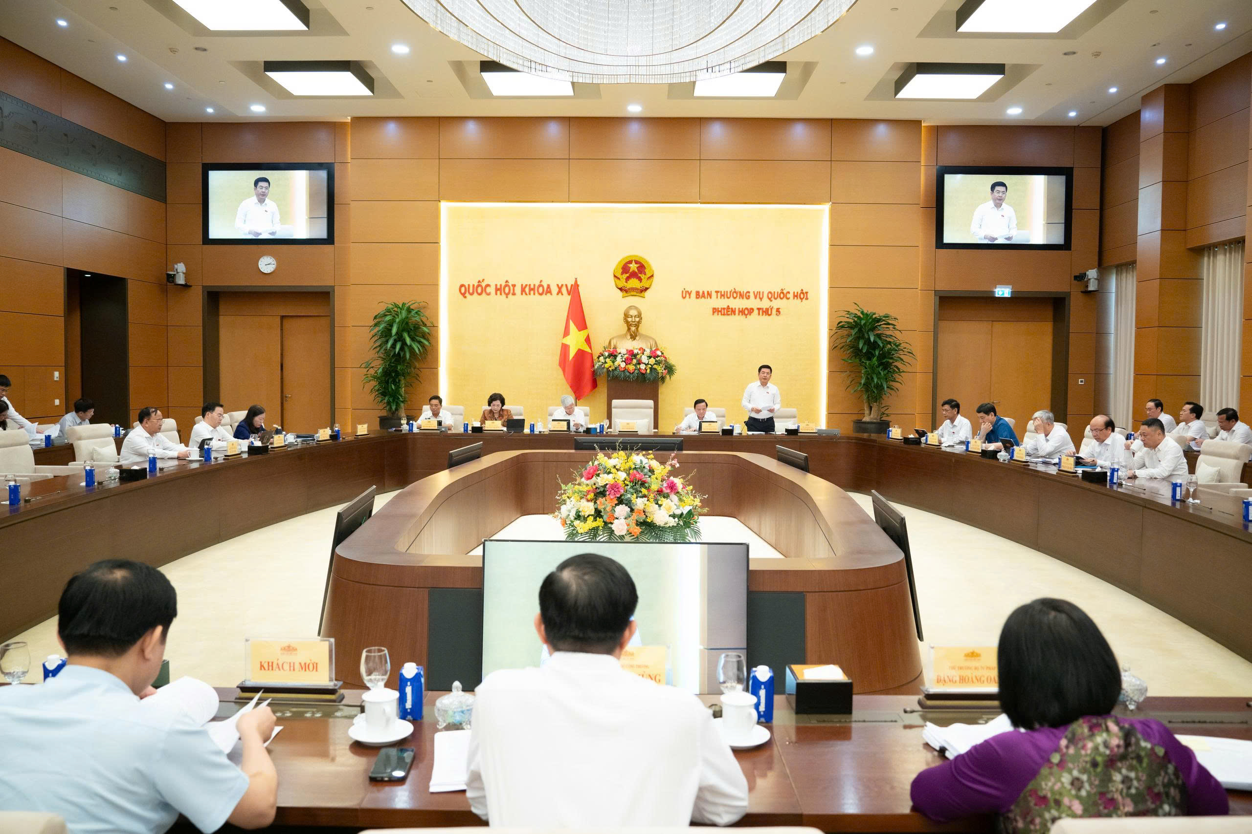Sửa 04 Luật trong lĩnh vực khoa học, công nghệ và viễn thông: Bảo đảm minh bạch, đẩy mạnh phân cấp và cắt giảm thủ tục hành chính